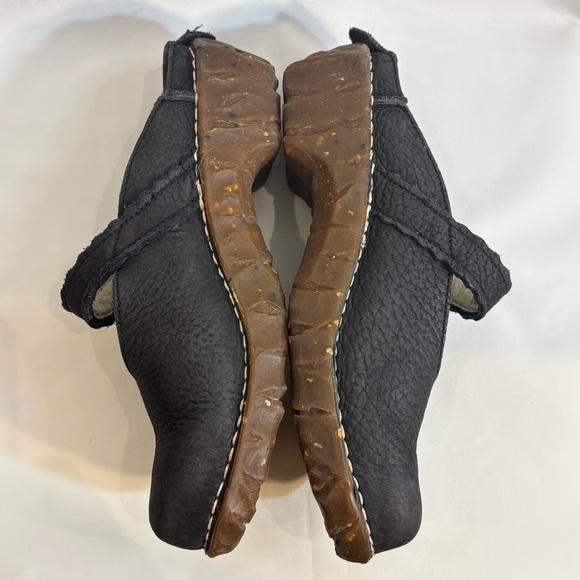 EL NATURALISTA Sz 38 Clogs Slip On Matte Leather Round Toe Rubber Sole Shoes - Picture 4 of 8